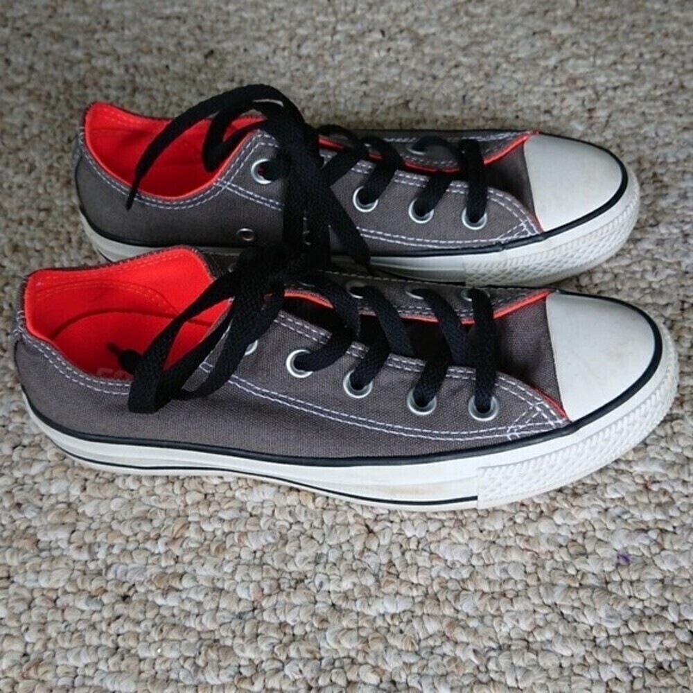 Chuck Taylor All Star gray and orange LOW TOP SHOE women size 6